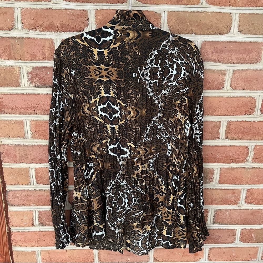 Safari print Lane Bryant comfortable blouse. 18/20 - Picture 9 of 9